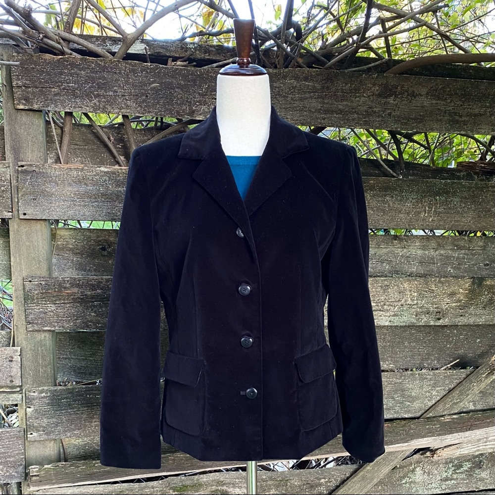 Nordstrom Women’s Velvet Blazer